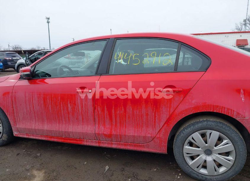 Photo 14 of 2012 Volkswagen Jetta 2.5L SE (VIN 3VWDP7AJ7CM334036)