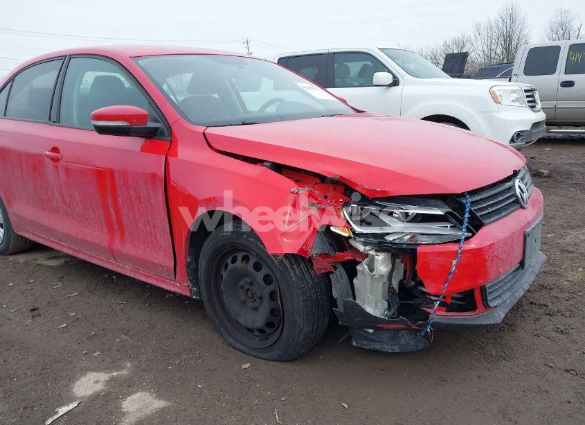 Photo 6 of 2012 Volkswagen Jetta 2.5L SE (VIN 3VWDP7AJ7CM334036)