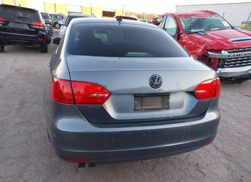 Photo 16 of 2012 Volkswagen Jetta 2.5L SE (VIN 3VWDP7AJ7CM342945)