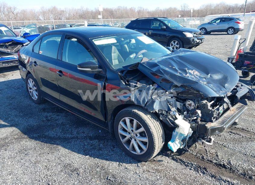 2012 Volkswagen Jetta 2.5L SE (VIN 3VWDP7AJ7CM376738) main photo