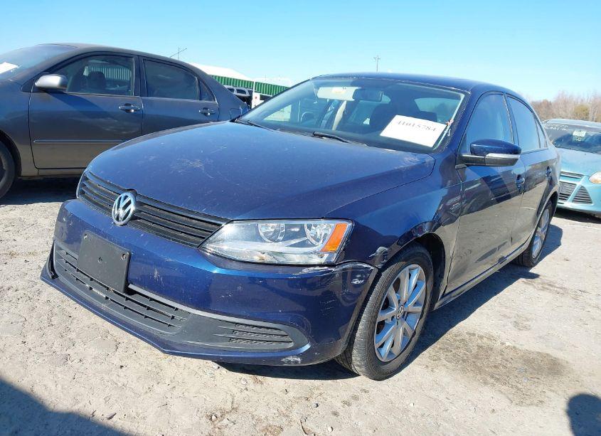 Photo 2 of 2012 Volkswagen Jetta 2.5L SE (VIN 3VWDP7AJ7CM384483)