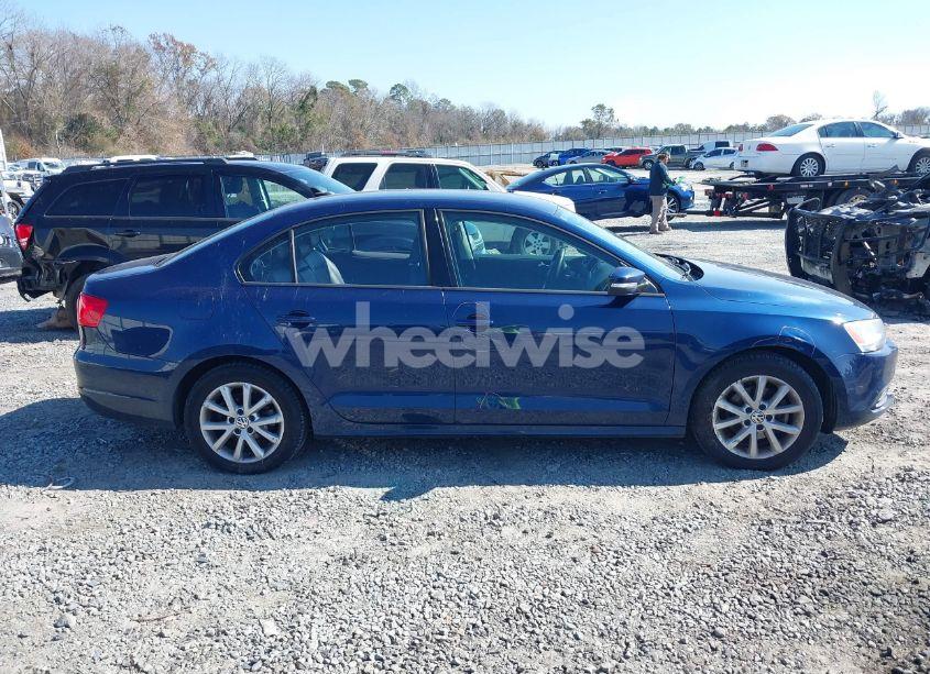 Photo 13 of 2012 Volkswagen Jetta 2.5L SE (VIN 3VWDP7AJ7CM462633)