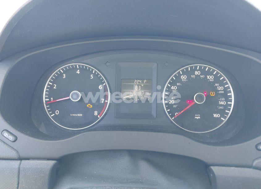 Photo 7 of 2012 Volkswagen Jetta 2.5L SE (VIN 3VWDP7AJ7CM462633)