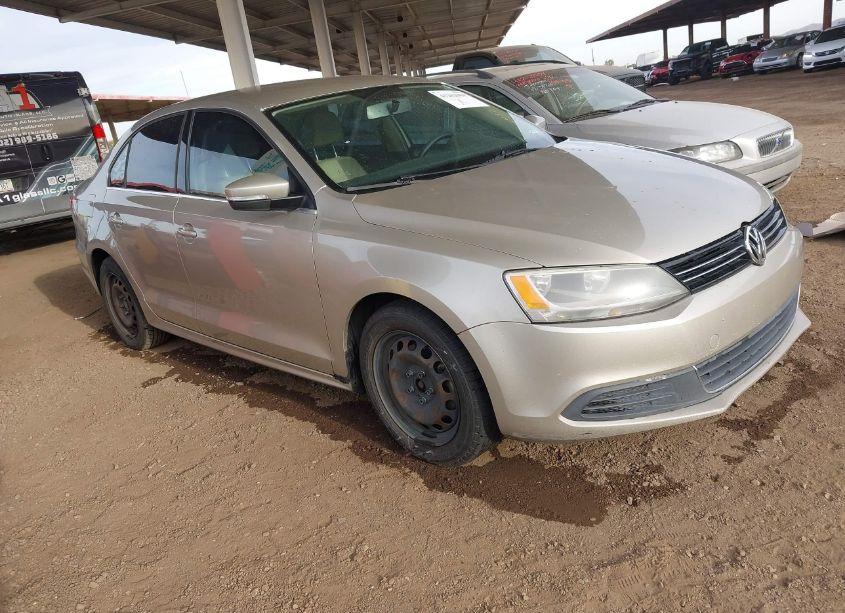 2013 Volkswagen Jetta 2.5L SE (VIN 3VWDP7AJ7DM210432) main photo