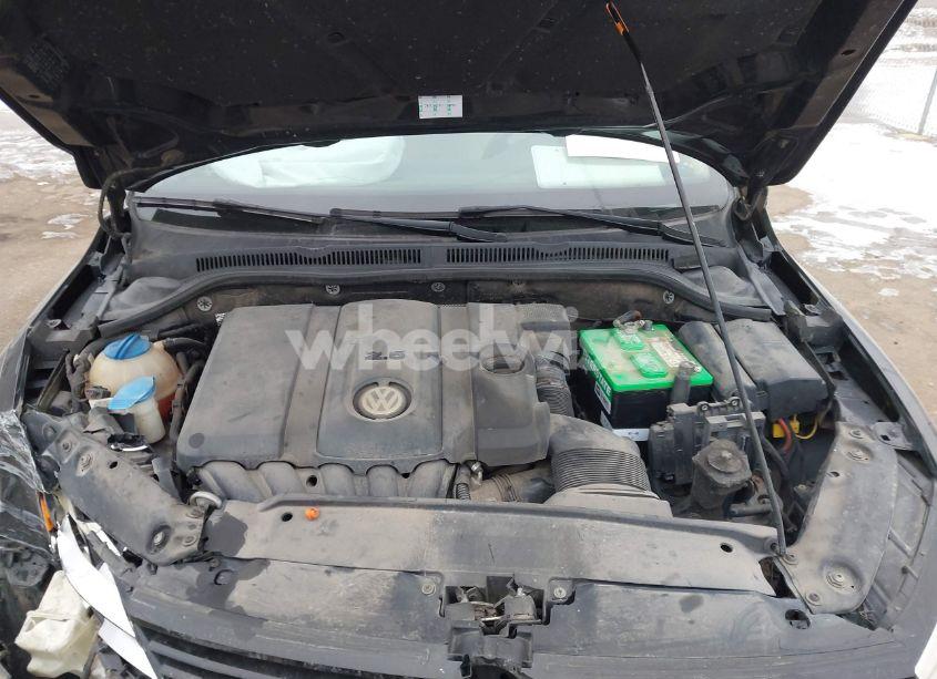 Photo 10 of 2013 Volkswagen Jetta 2.5L SE (VIN 3VWDP7AJ7DM258349)