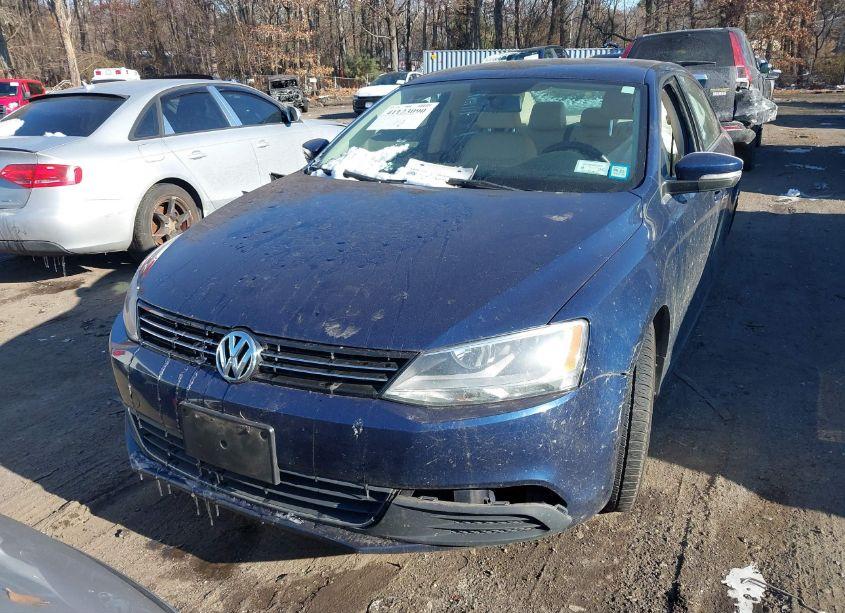 Photo 13 of 2013 Volkswagen Jetta 2.5L SE (VIN 3VWDP7AJ7DM295997)