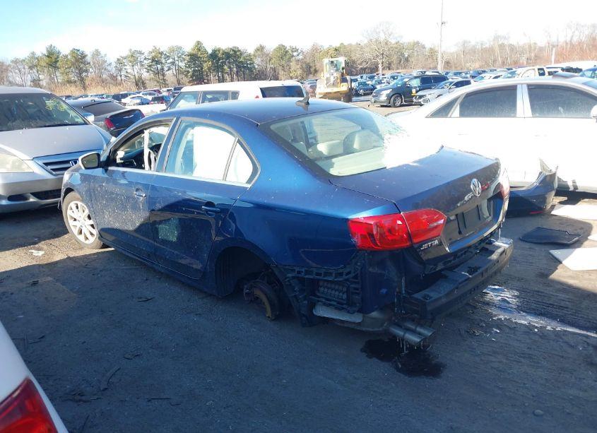 Photo 15 of 2013 Volkswagen Jetta 2.5L SE (VIN 3VWDP7AJ7DM295997)