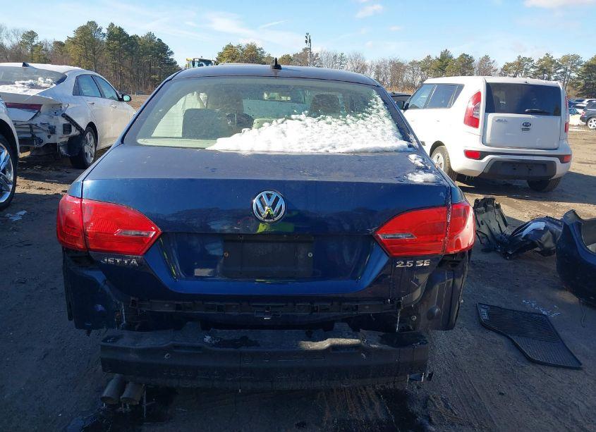 Photo 17 of 2013 Volkswagen Jetta 2.5L SE (VIN 3VWDP7AJ7DM295997)