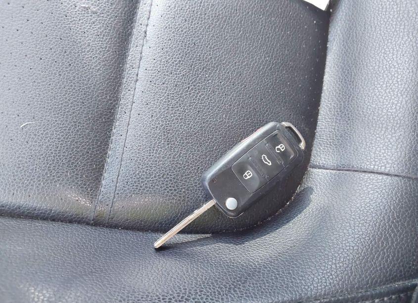 Photo 11 of 2013 Volkswagen Jetta 2.5L SE (VIN 3VWDP7AJ7DM365532)