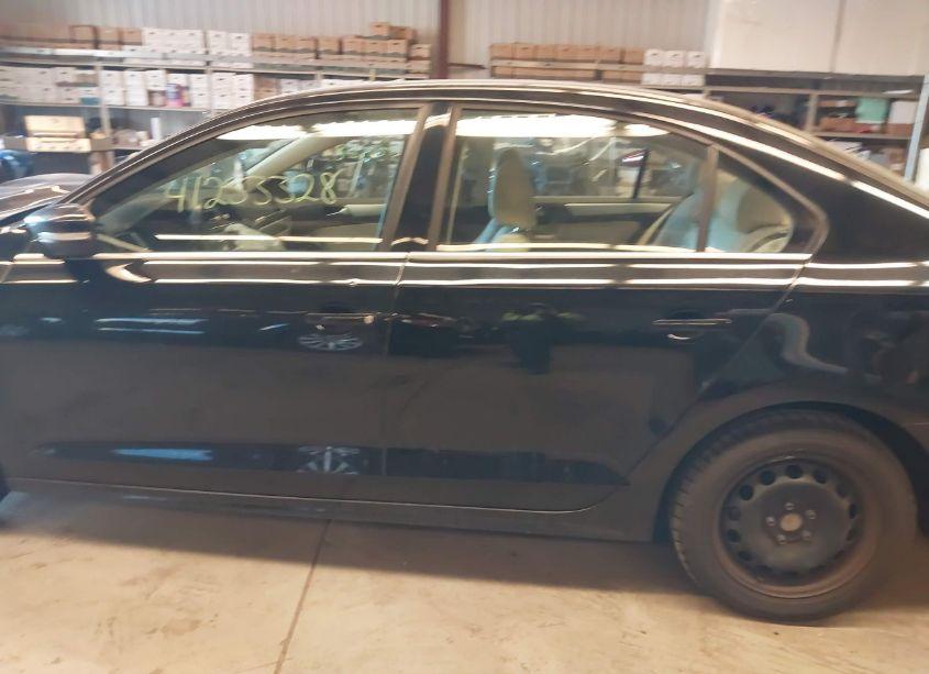 Photo 15 of 2013 Volkswagen Jetta 2.5L SE (VIN 3VWDP7AJ7DM384694)