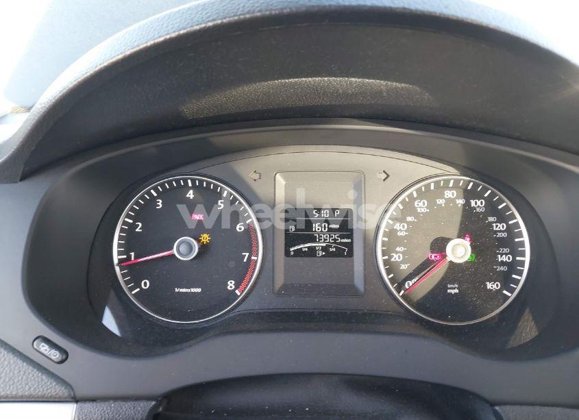 Photo 7 of 2013 Volkswagen Jetta 2.5L SE (VIN 3VWDP7AJ7DM437233)