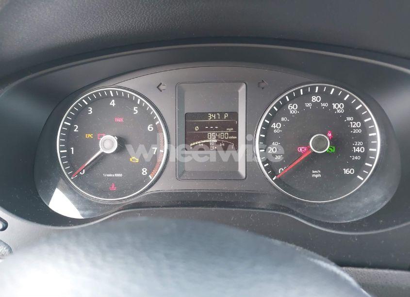 Photo 7 of 2013 Volkswagen Jetta 2.5L SE (VIN 3VWDP7AJ7DM454999)