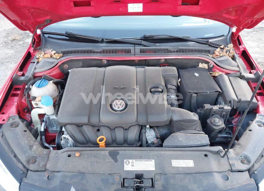 Photo 10 of 2012 Volkswagen Jetta 2.5L SE (VIN 3VWDP7AJ8CM386730)