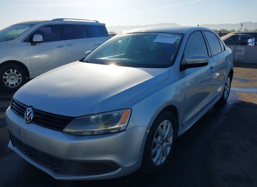 Photo 6 of 2012 Volkswagen Jetta 2.5L SE (VIN 3VWDP7AJ8CM398909)