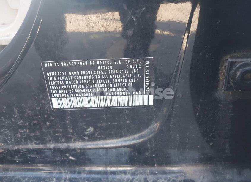 Photo 9 of 2012 Volkswagen Jetta 2.5L SE (VIN 3VWDP7AJ8CM420679)