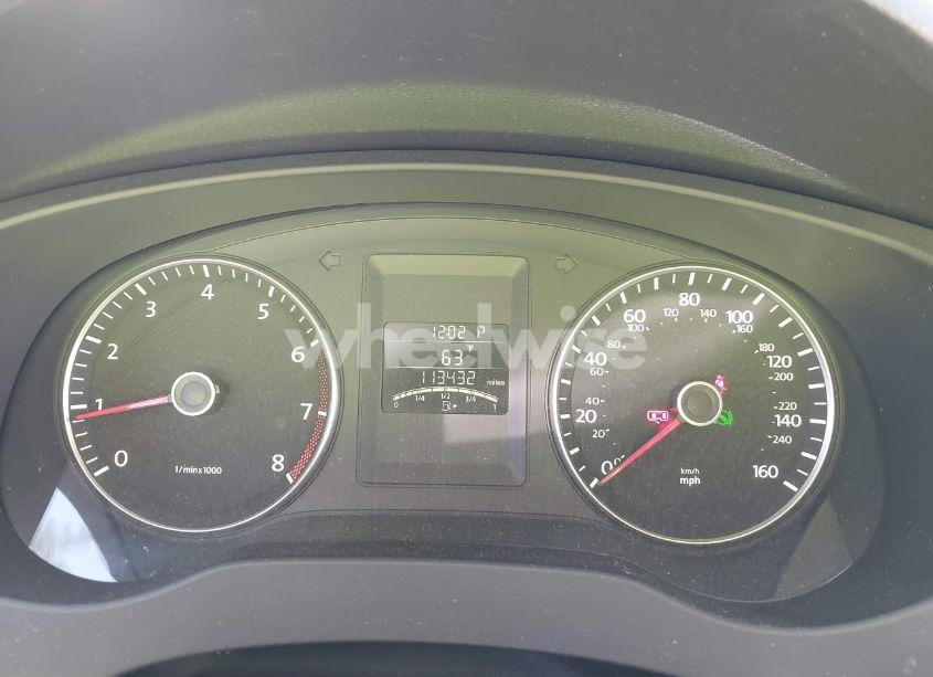 Photo 7 of 2012 Volkswagen Jetta 2.5L SE (VIN 3VWDP7AJ8CM423405)