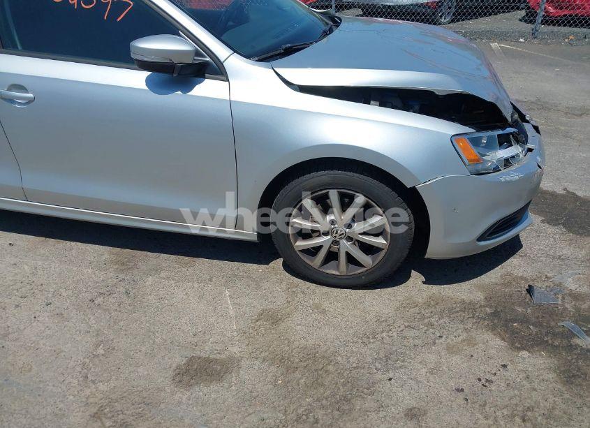 Photo 13 of 2012 Volkswagen Jetta 2.5L SE (VIN 3VWDP7AJ8CM465069)