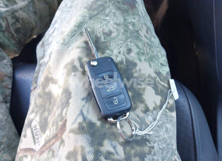 Photo 11 of 2013 Volkswagen Jetta 2.5L SE (VIN 3VWDP7AJ8DM282661)