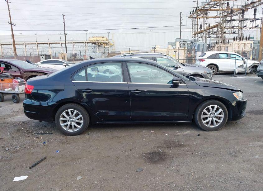 Photo 13 of 2013 Volkswagen Jetta 2.5L SE (VIN 3VWDP7AJ8DM286094)