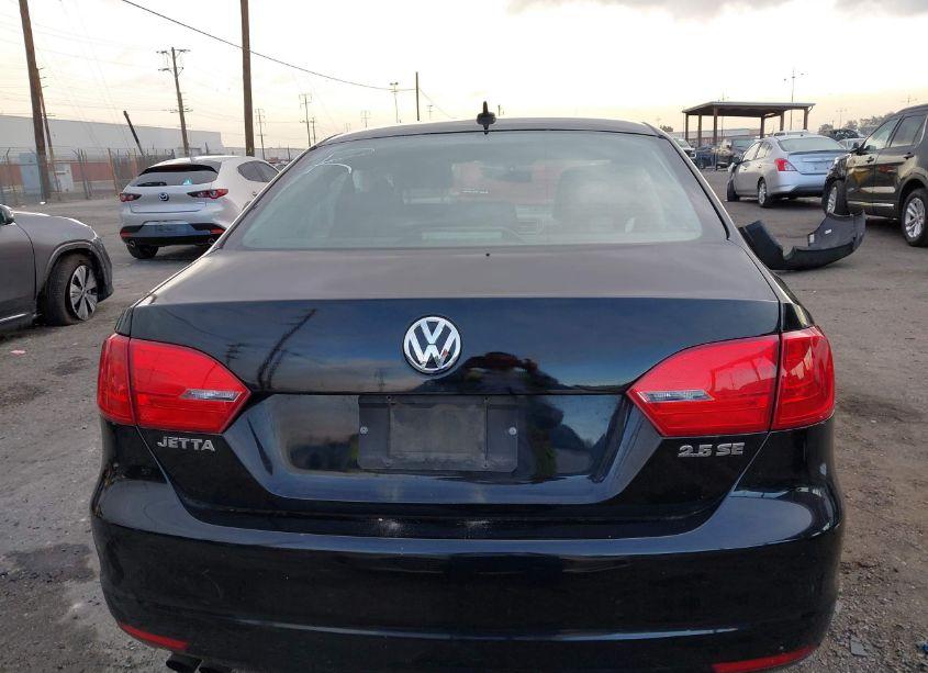 Photo 16 of 2013 Volkswagen Jetta 2.5L SE (VIN 3VWDP7AJ8DM286094)