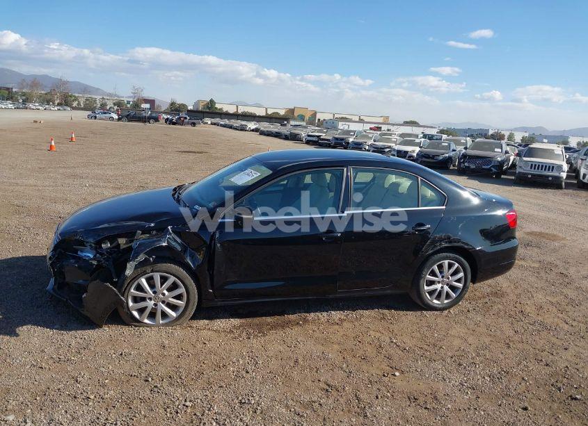 Photo 15 of 2013 Volkswagen Jetta 2.5L SE (VIN 3VWDP7AJ8DM297645)