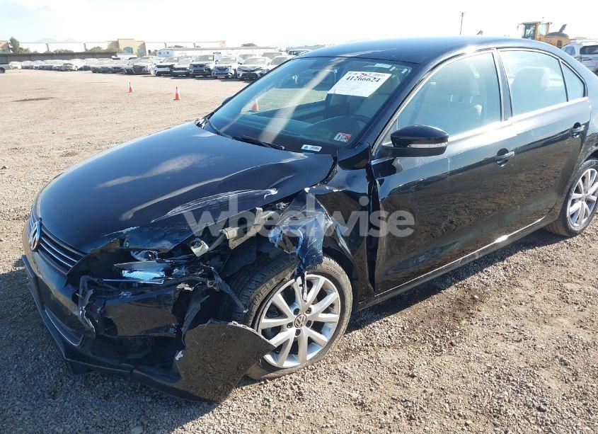 Photo 6 of 2013 Volkswagen Jetta 2.5L SE (VIN 3VWDP7AJ8DM297645)