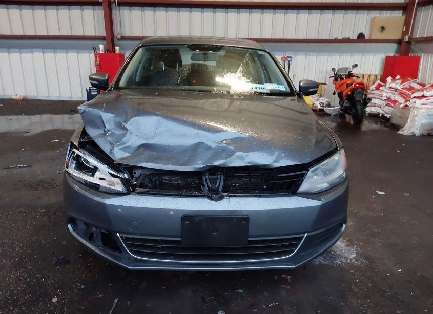 Photo 12 of 2013 Volkswagen Jetta 2.5L SE (VIN 3VWDP7AJ8DM307168)