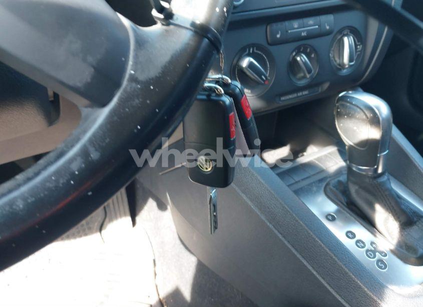 Photo 11 of 2013 Volkswagen Jetta 2.5L SE (VIN 3VWDP7AJ8DM354362)