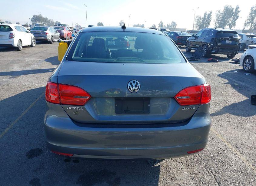 Photo 17 of 2013 Volkswagen Jetta 2.5L SE (VIN 3VWDP7AJ8DM436642)