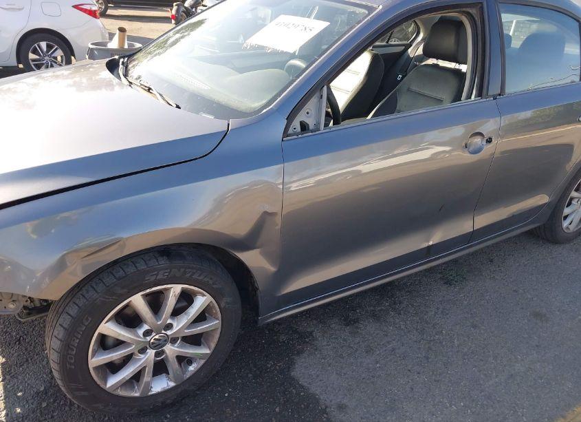 Photo 18 of 2013 Volkswagen Jetta 2.5L SE (VIN 3VWDP7AJ8DM436642)