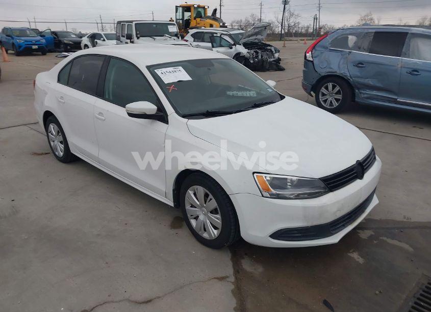 Photo 6 of 2012 Volkswagen Jetta 2.5L SE (VIN 3VWDP7AJ9CM318968)