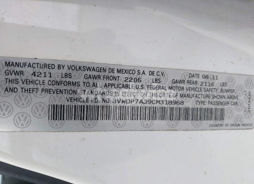 Photo 9 of 2012 Volkswagen Jetta 2.5L SE (VIN 3VWDP7AJ9CM318968)