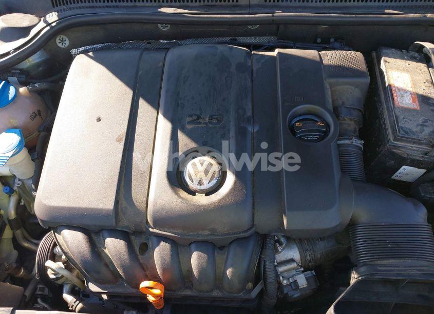 Photo 10 of 2012 Volkswagen Jetta 2.5L SE (VIN 3VWDP7AJ9CM322020)