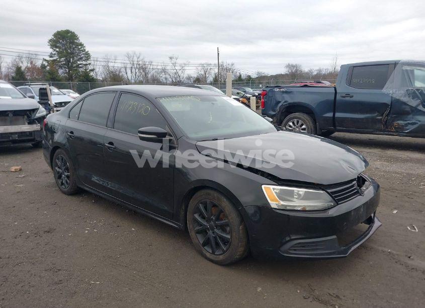 2012 Volkswagen Jetta 2.5L SE (VIN 3VWDP7AJ9CM346673) main photo