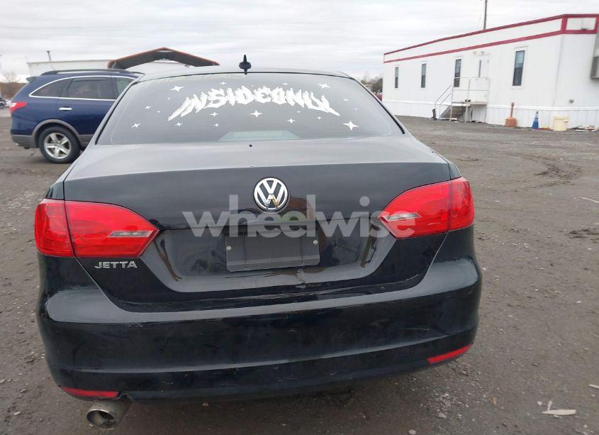 Photo 16 of 2012 Volkswagen Jetta 2.5L SE (VIN 3VWDP7AJ9CM346673)