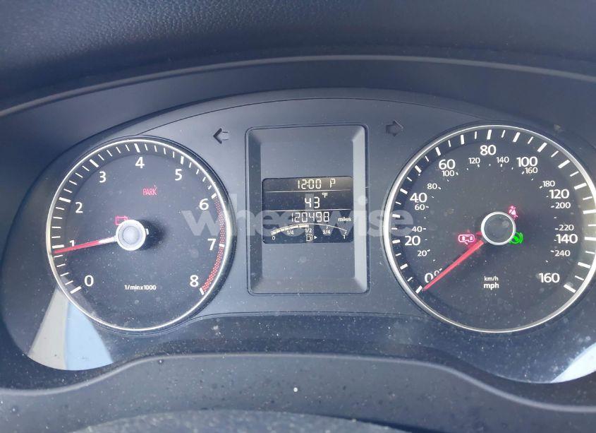 Photo 7 of 2012 Volkswagen Jetta 2.5L SE (VIN 3VWDP7AJ9CM401574)