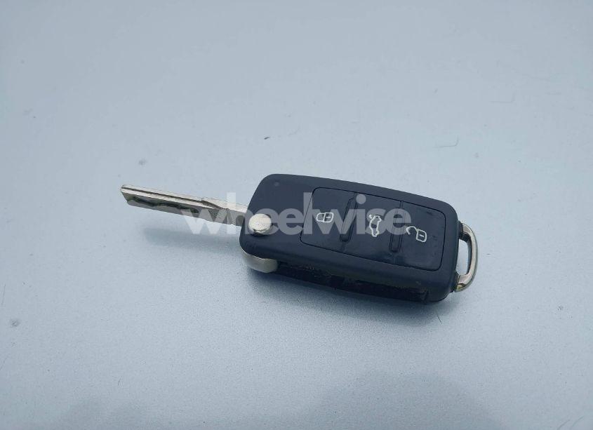 Photo 11 of 2012 Volkswagen Jetta 2.5L SE (VIN 3VWDP7AJ9CM412199)