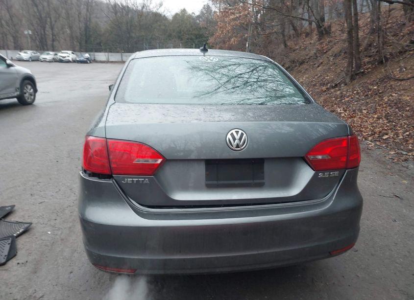 Photo 17 of 2012 Volkswagen Jetta 2.5L SE (VIN 3VWDP7AJ9CM469731)