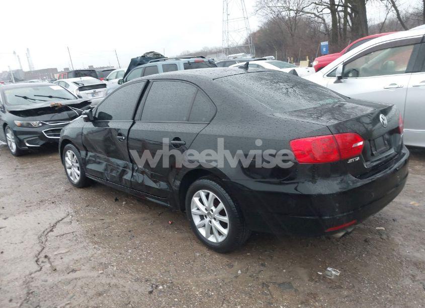 Photo 3 of 2012 Volkswagen Jetta 2.5L SE (VIN 3VWDP7AJXCM063621)