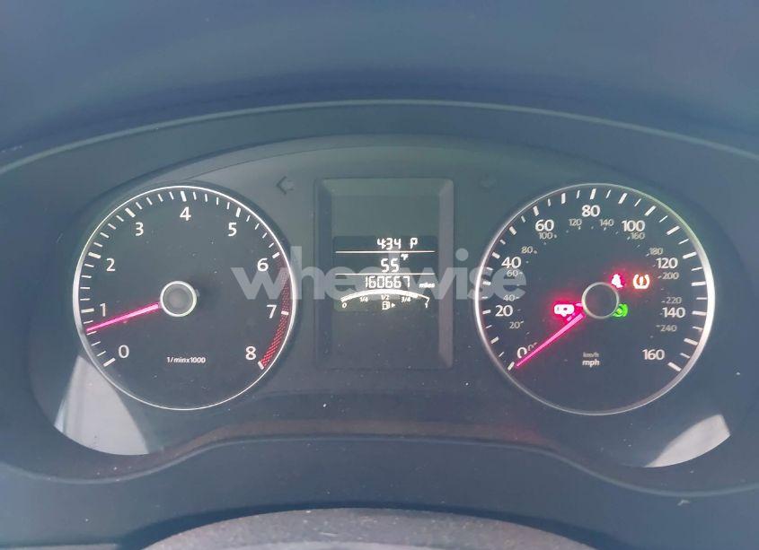 Photo 7 of 2012 Volkswagen Jetta 2.5L SE (VIN 3VWDP7AJXCM358363)