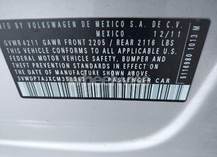 Photo 9 of 2012 Volkswagen Jetta 2.5L SE (VIN 3VWDP7AJXCM358363)