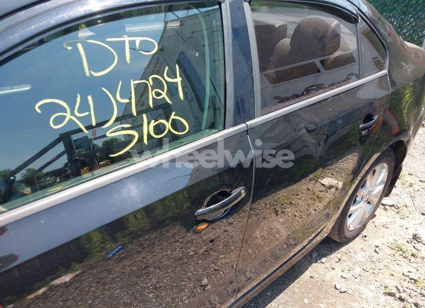 Photo 6 of 2012 Volkswagen Jetta 2.5L SE (VIN 3VWDP7AJXCM373252)