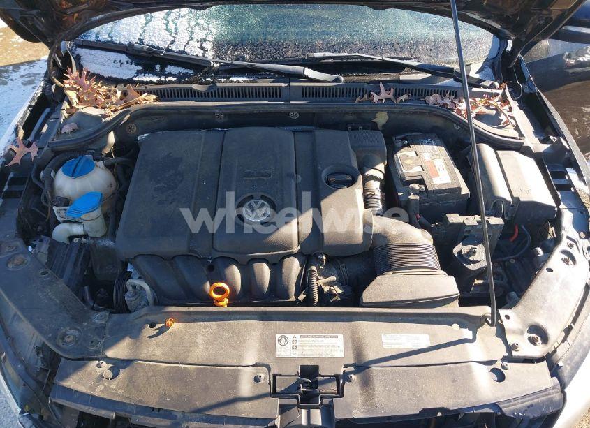 Photo 10 of 2012 Volkswagen Jetta 2.5L SE (VIN 3VWDP7AJXCM375714)
