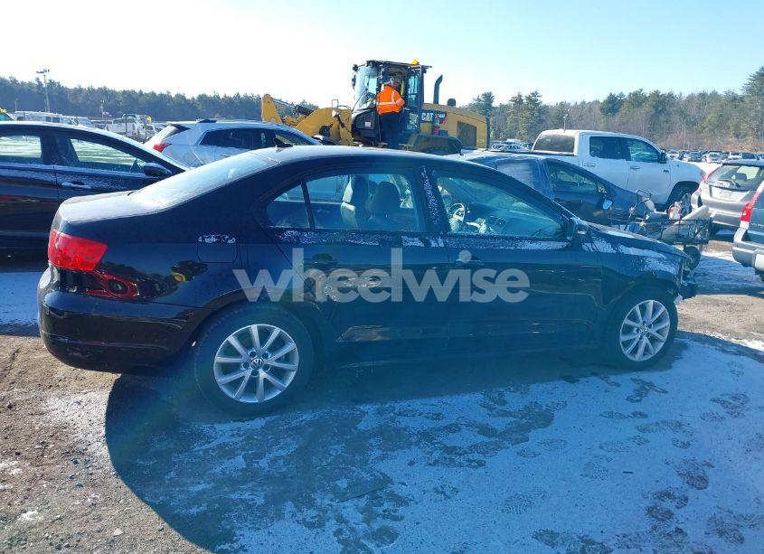 Photo 14 of 2012 Volkswagen Jetta 2.5L SE (VIN 3VWDP7AJXCM375714)