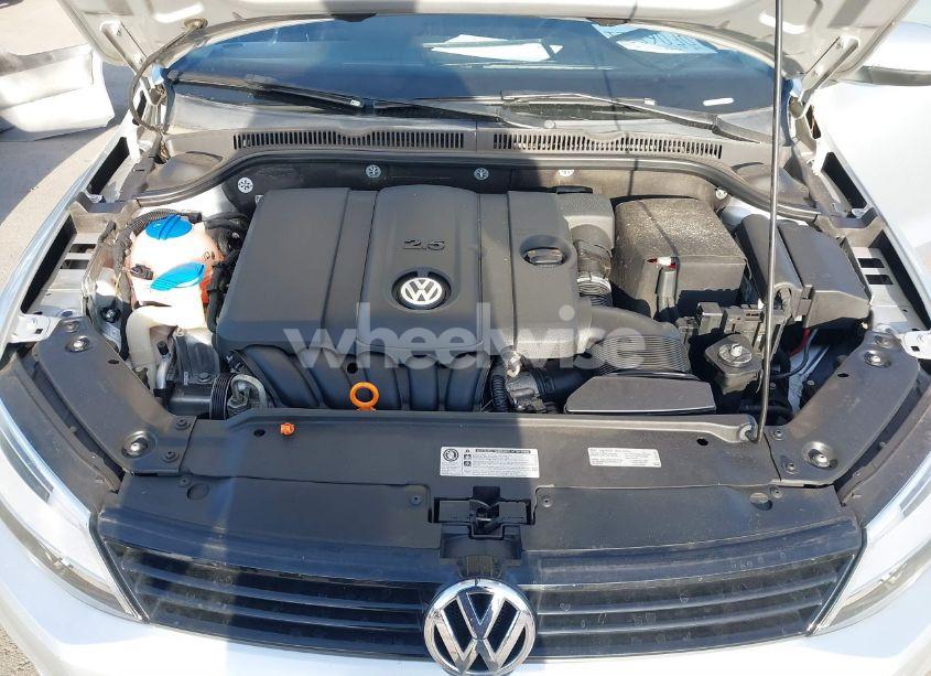 Photo 10 of 2012 Volkswagen Jetta 2.5L SE (VIN 3VWDP7AJXCM376815)