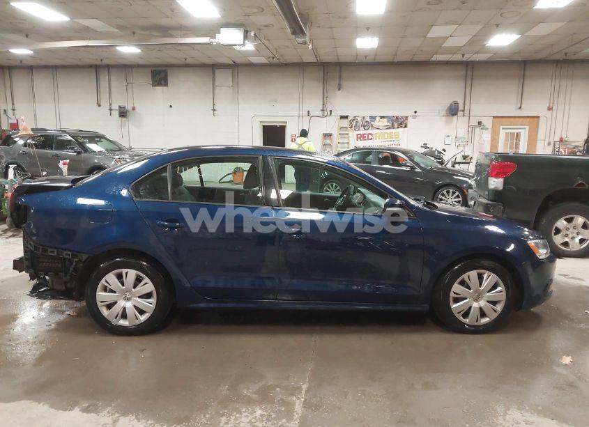 Photo 14 of 2012 Volkswagen Jetta 2.5L SE (VIN 3VWDP7AJXCM463680)