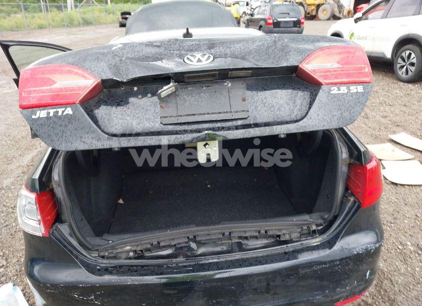 Photo 6 of 2013 Volkswagen Jetta 2.5L SE (VIN 3VWDP7AJXDM289031)