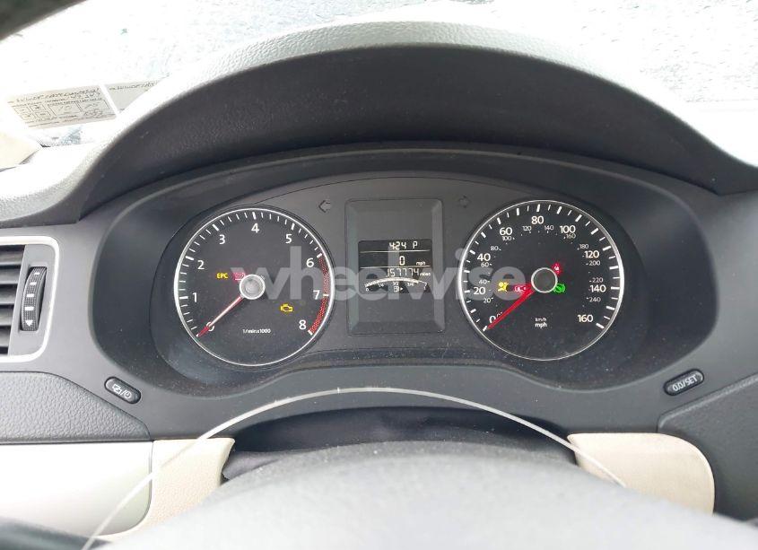 Photo 7 of 2013 Volkswagen Jetta 2.5L SE (VIN 3VWDP7AJXDM289031)