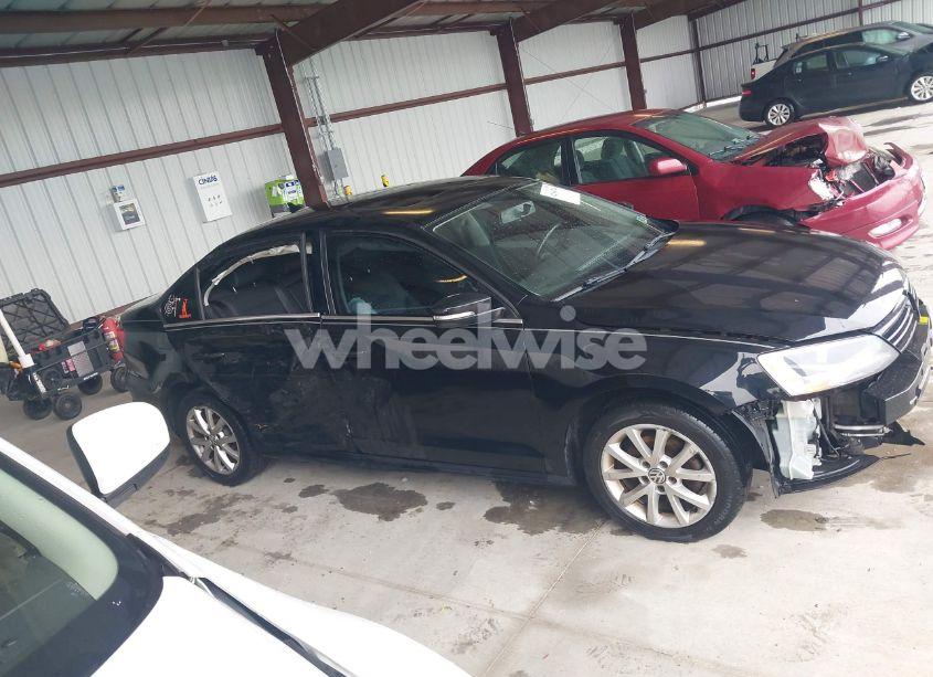 Photo 14 of 2013 Volkswagen Jetta 2.5L SE (VIN 3VWDP7AJXDM353228)