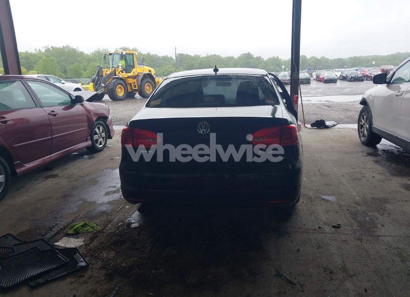 Photo 17 of 2013 Volkswagen Jetta 2.5L SE (VIN 3VWDP7AJXDM353228)